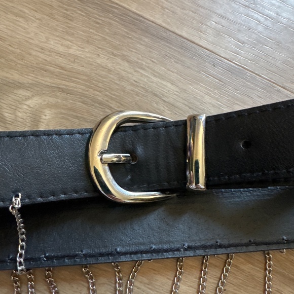 Fringe Chain belt - Picture 2 of 2